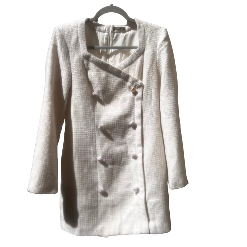 MOTF Double Breasted Bodycon Dress. Size medium. Ivory tweed with gold buttons. - Picture 5 of 10